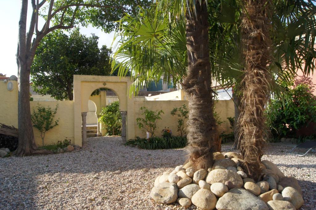 Bed and Breakfast L'Orangeraie Elne Exterior foto