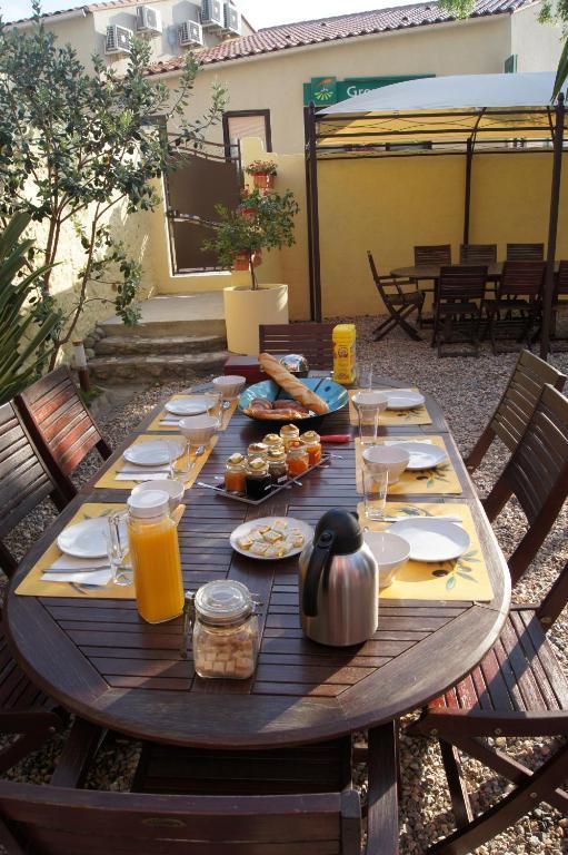 Bed and Breakfast L'Orangeraie Elne Exterior foto
